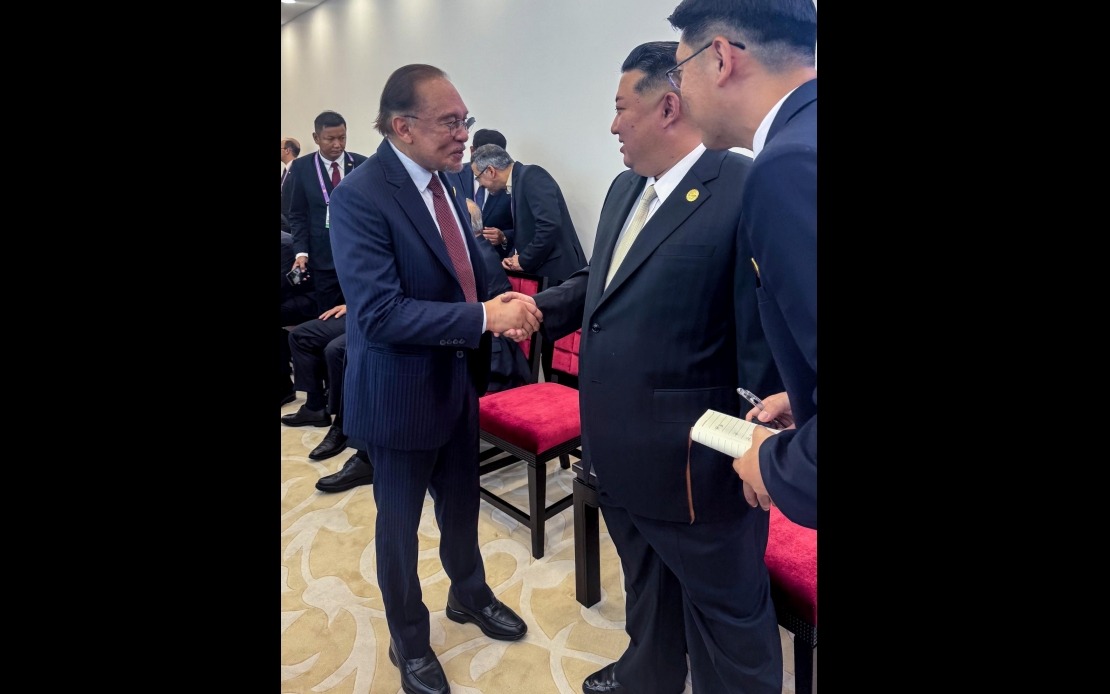 PM Anwar Kongsi Detik Bertegur Sapa Dengan Kim Jong Un Di China